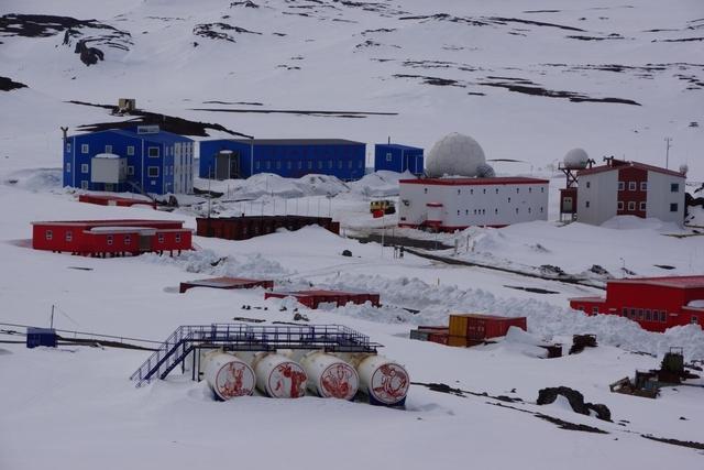 南极科考站常年有人吗，南极科考站是干嘛的（明天起，​南极，不再“难及”）