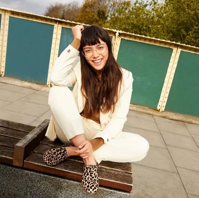 勒脚，女人的真/假精致，看她的脚（勒脚怎么读）