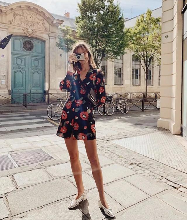 勒脚，女人的真/假精致，看她的脚（勒脚怎么读）