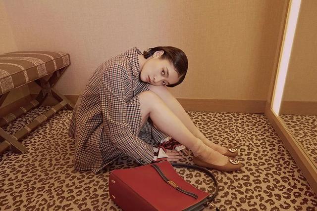 勒脚，女人的真/假精致，看她的脚（勒脚怎么读）