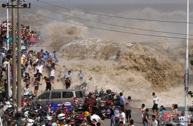 钱塘江每天涨潮时间表，钱塘江涨潮是什么时间每年的几月份（八月十八观潮季来临）