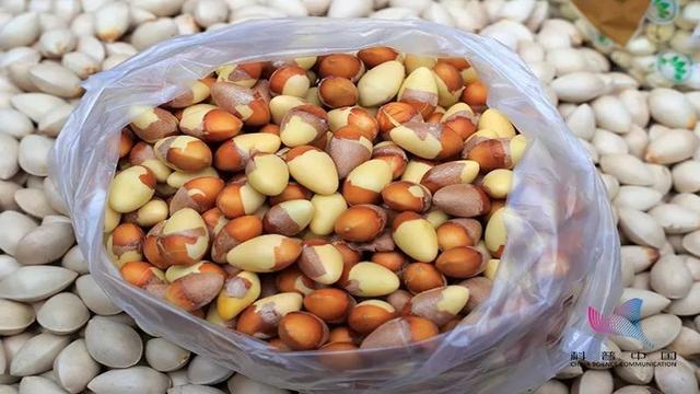 红薯皮可以吃吗，红薯的含糖量高吗（这些水果蔬菜到底能不能带皮吃）