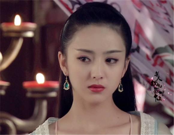 佟丽娅资料，她的身段舞姿成全场焦点（佟莉娅个人资料简介）