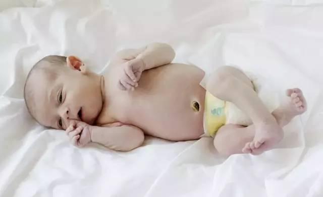 育婴知识大全0到8个月，26个从怀孕到生娃的母婴常识