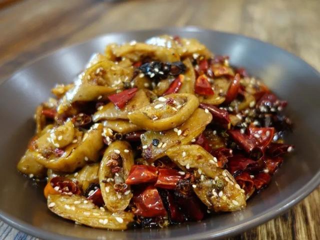 大肠刺身什么梗，好好的大肠做啥刺身啊