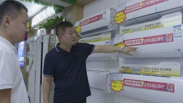 关晓彤曾为她做陪衬，你跟关晓彤是什么关系（苏宁零售云“猛将”）