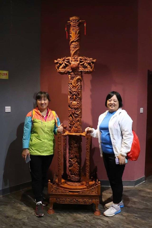 肥城桃有哪几个优良品系 ，肥城桃品种有哪些（肥城桃采摘之行）