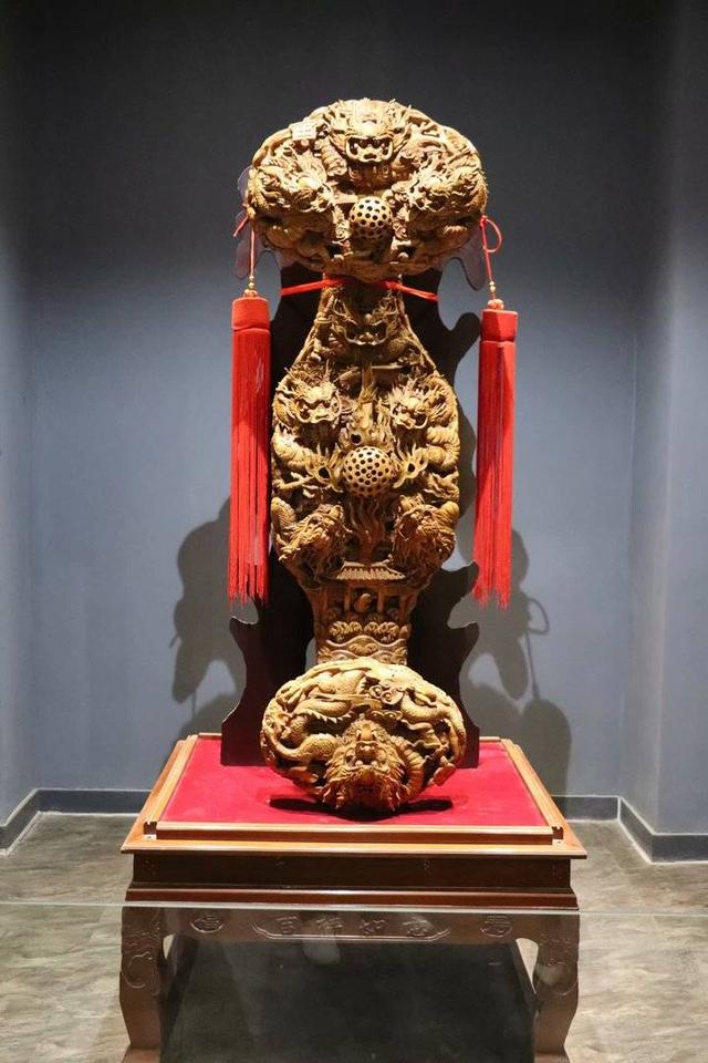 肥城桃有哪几个优良品系 ，肥城桃品种有哪些（肥城桃采摘之行）