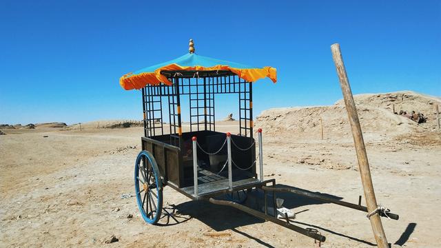 什么是雅丹地貌，雅丹魔鬼城景点介绍（雅丹地貌——柴达木腹地的“水上魔鬼城”）