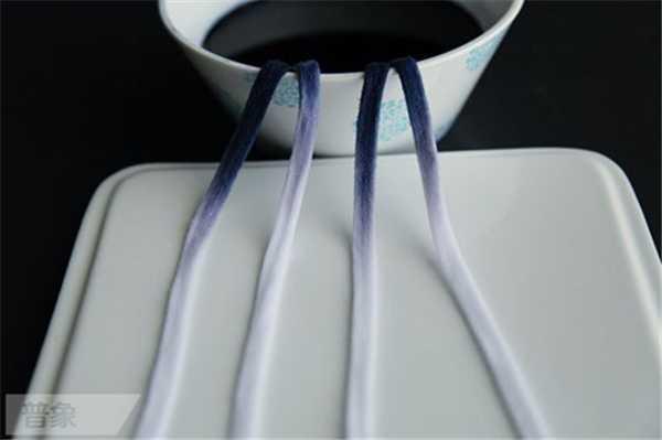 DIY铁丝戒指的制作，自制铁丝戒指（一起来做个心灵手巧的小达人吧）