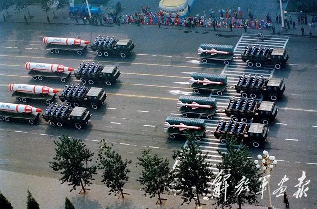 建国60周年阅兵式，宁夏四十大庆的具体时间是哪天（每个瞬间都是国人记忆中的经典）