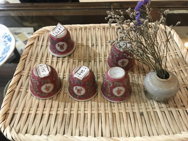 舀水的工具叫什么，舀水的东西是什么（家居物件有故事│搪瓷盆、搓衣板……点缀年代的记忆）