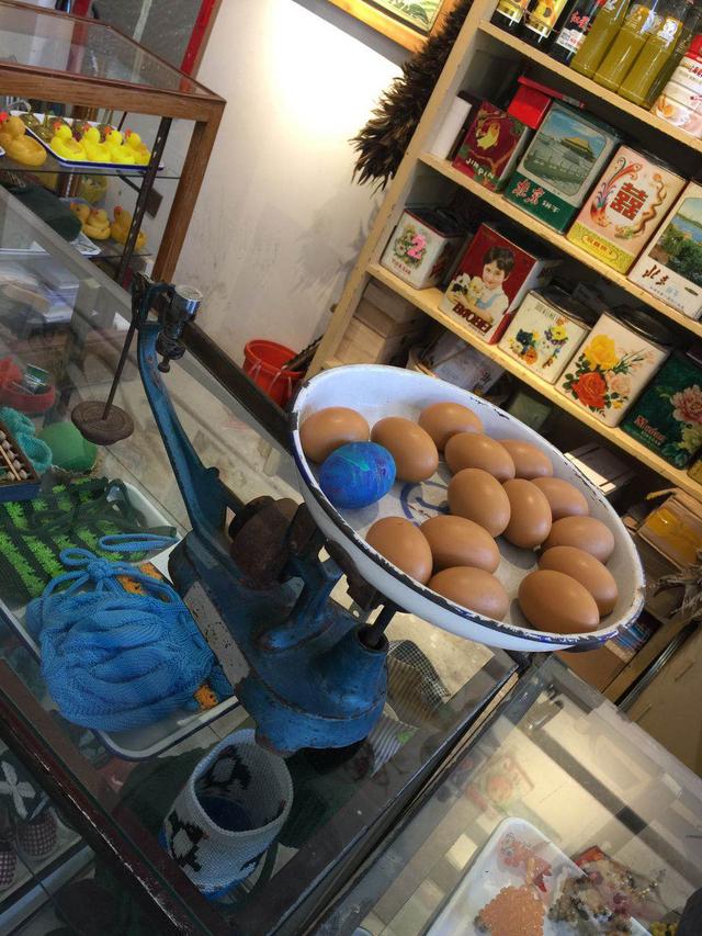 舀水的工具叫什么，舀水的东西是什么（家居物件有故事│搪瓷盆、搓衣板……点缀年代的记忆）