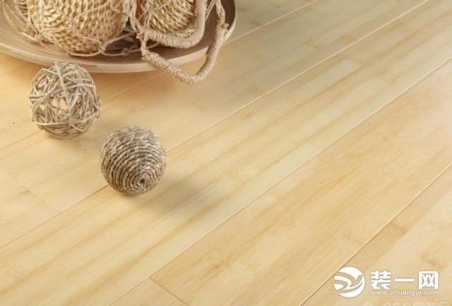 竹地板的优缺点，竹地板有什么优缺点（南京地面装修用竹地板好还是木地板）