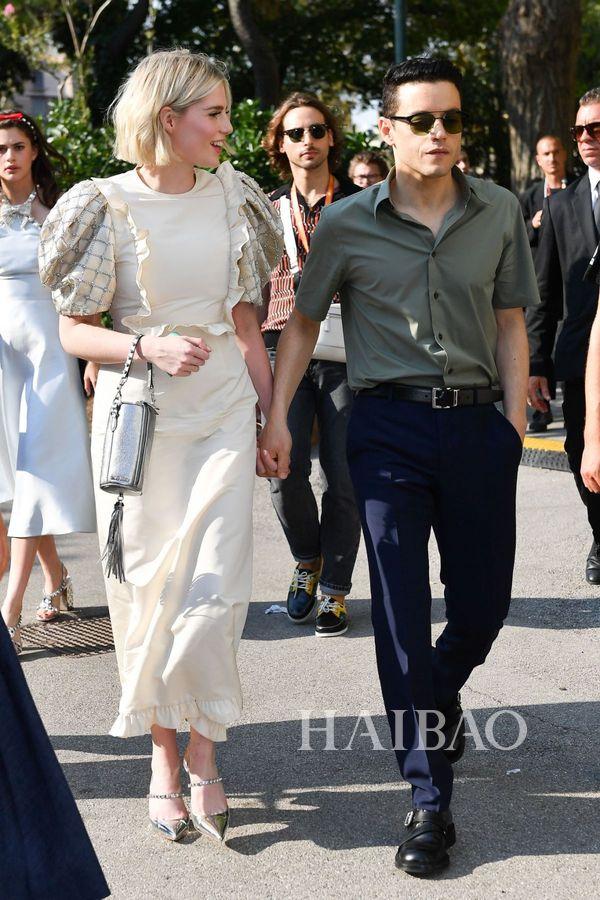 露西儿，白雪公主和七个小矮人的什么故事（我以后改追她的街拍了）