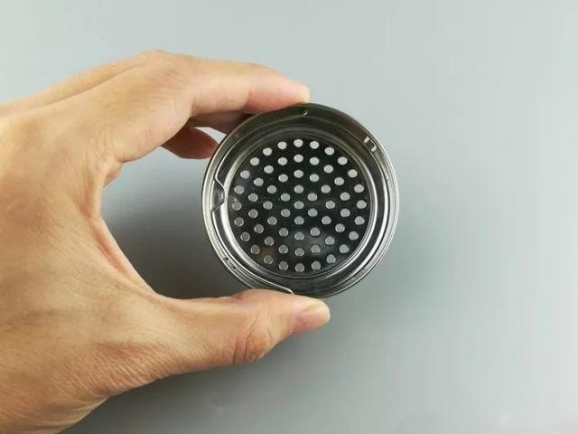 教你如何轻松去除茶垢，用了N种方法清洗茶垢