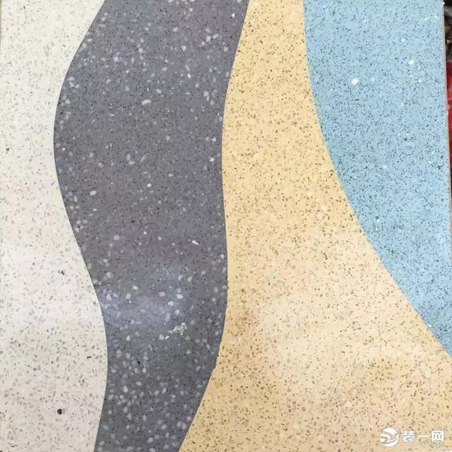 水磨石地面的优点有哪些，水磨石地面的优点有哪些缺点（大连装修网跟你一起看水磨石地面施工工艺）