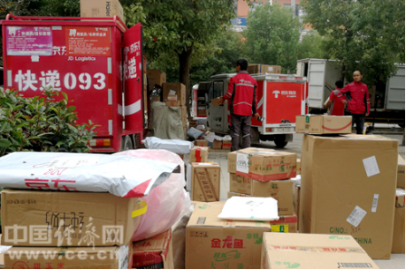 灵璧招家电维修工 京东业务下沉的“灵璧样本”：配送站长的自豪感和家电店长的奔驰梦