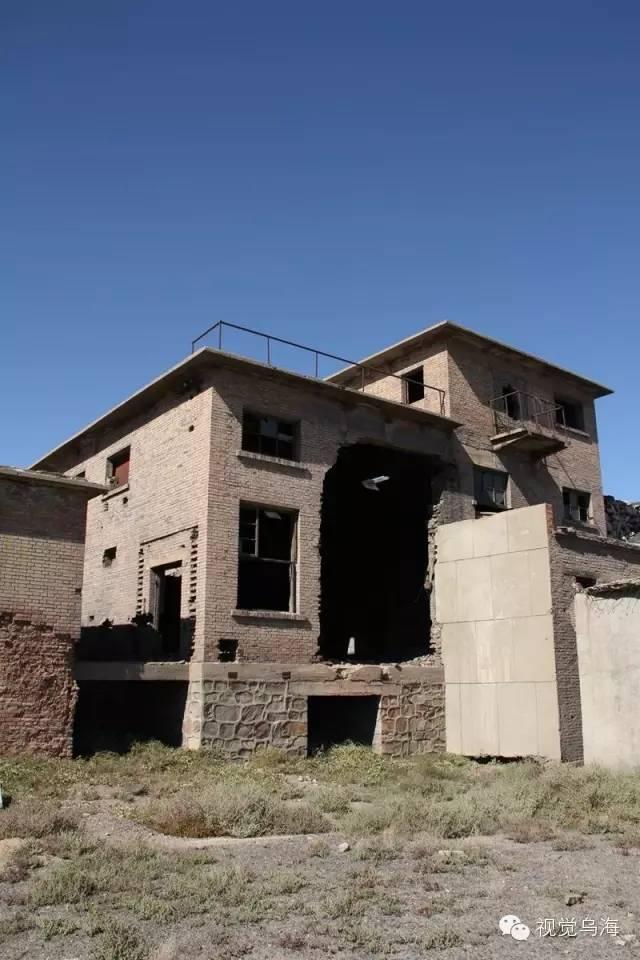 内蒙古乌海湖全景图，内蒙古乌海景区（乌海有个地方叫“六五四”）