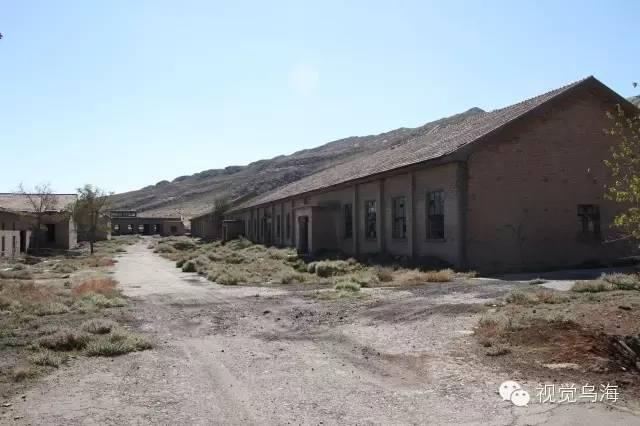 内蒙古乌海湖全景图，内蒙古乌海景区（乌海有个地方叫“六五四”）