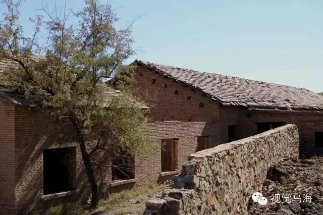 内蒙古乌海湖全景图，内蒙古乌海景区（乌海有个地方叫“六五四”）