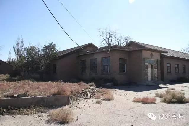 内蒙古乌海湖全景图，内蒙古乌海景区（乌海有个地方叫“六五四”）