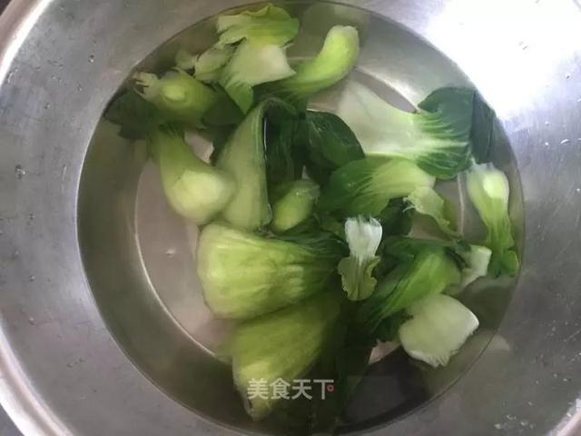 微波炉热菜需要多长时间，微波炉热菜需要多长时间温度（小白也能一秒变大厨）