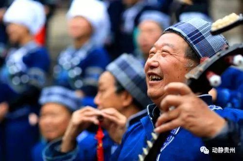 贵州民歌，贵州民歌《好花红》赏析（流传六十多年的布依族经典民歌）