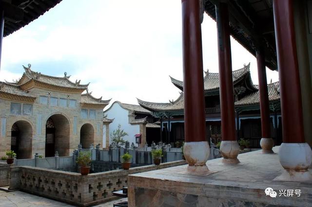 陈氏最大祠堂在哪，陈氏最大的祠堂（全国两大国宝级的“陈氏宗祠”一座在广州）