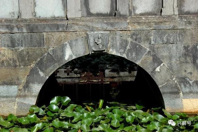 陈氏最大祠堂在哪，陈氏最大的祠堂（全国两大国宝级的“陈氏宗祠”一座在广州）