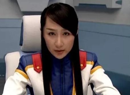 金甲战士演员表，金甲勇士演员表（是《金甲战士》里的她）