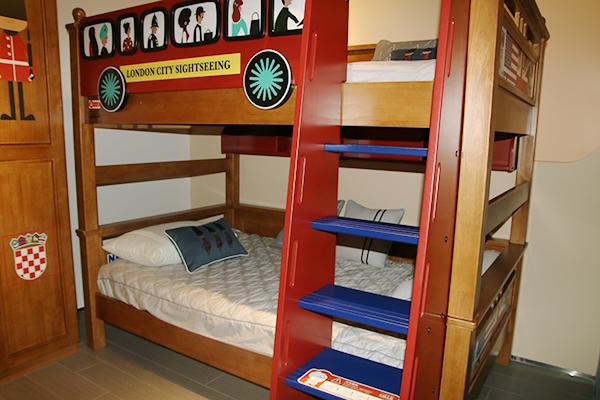 古典家具十大品牌介绍，古典家具十大品牌介绍语（儿童也能拥有一个定制的家）