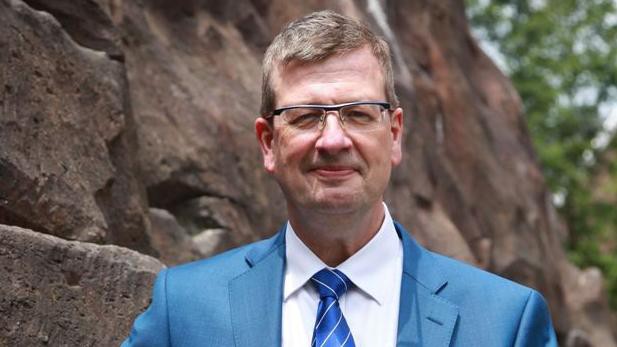 上海德威外籍人员子女学校（吸食携带毒品）