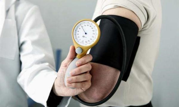 可以确诊为高血压,高血该何高血如果是压般议立药那压家庭血压计测量
