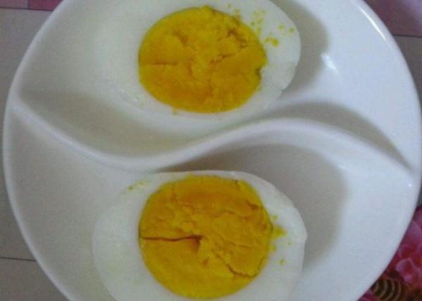 鹌鹑和鸽子的区别，鹧鸪和鹌鹑和鸽子的区别（鸡蛋、鸽子蛋和鹌鹑蛋）