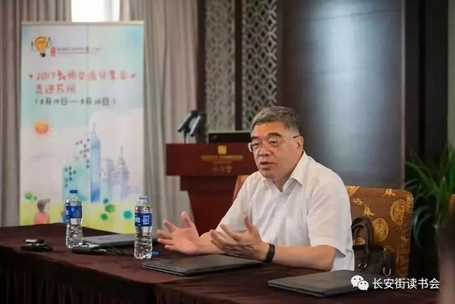 生命的基本特征，生命的九大基本特征是什么（朱永新：生命的特点及三重属性）