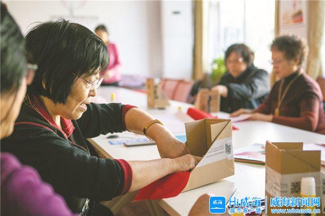 怎样自己DIY网红收纳盒，收纳盒怎么做 手工（快递纸箱“泛滥成灾”学一招秒变“网红”收纳盒）