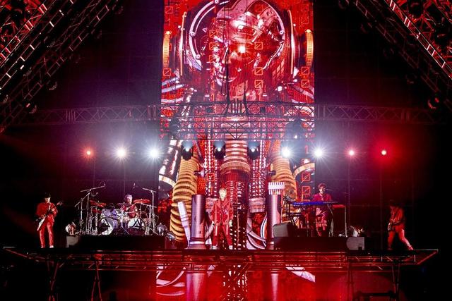 shero 歌词，shero歌词（八三夭《想见你想见你想见你》台北小巨蛋演唱会）