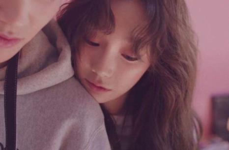 泰妍手臂纹身意为伯贤，exo宿舍（金泰妍边伯贤事件始末详情）