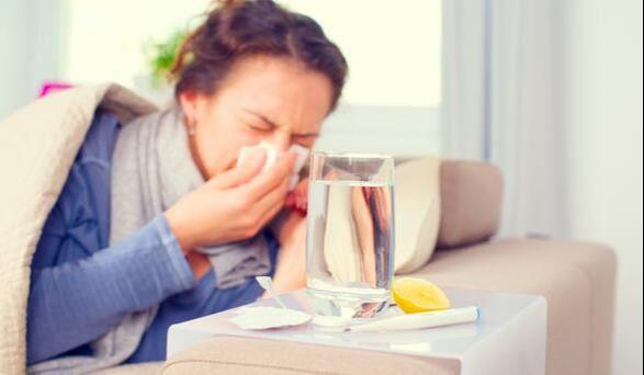 流鼻涕怎么好得快，感冒流鼻涕怎么好得快（不小心感冒了，吃什么好得快）