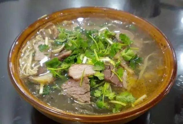 单县酸汤丸子汤的家常做法，单县鲜丸子汤的做法（据说喝完这十碗汤才算了解菏泽）