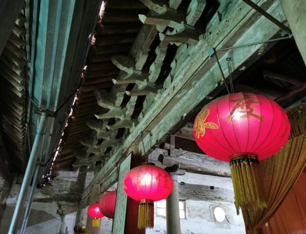 比萨斜塔在哪，比萨斜塔在哪个大洲（“中国比萨斜塔”在新乡）