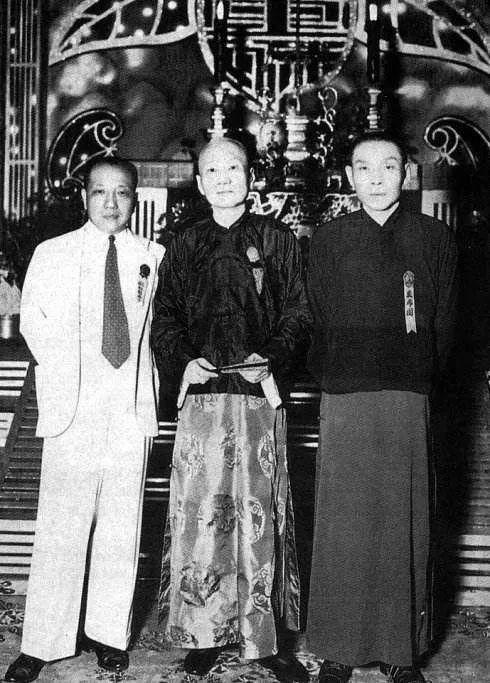 天王盖地虎的下一句是什么，天王盖地虎的下一句是什么是小鸡炖蘑菇（从“天王盖地虎”到“awsl”）