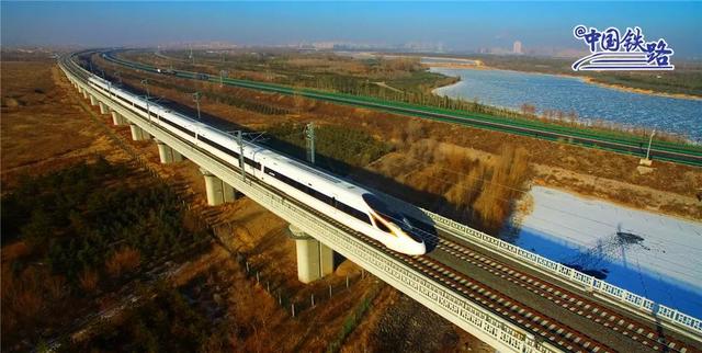京张高铁线路图，京张高铁多少站（京张、张呼高铁的高清大图）