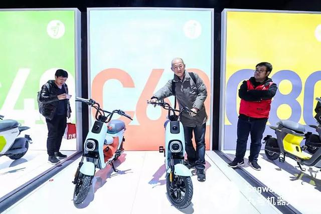 电动摩托车价格表，电动摩托车价格表大全（九号电动车E及九号电动车C上市）