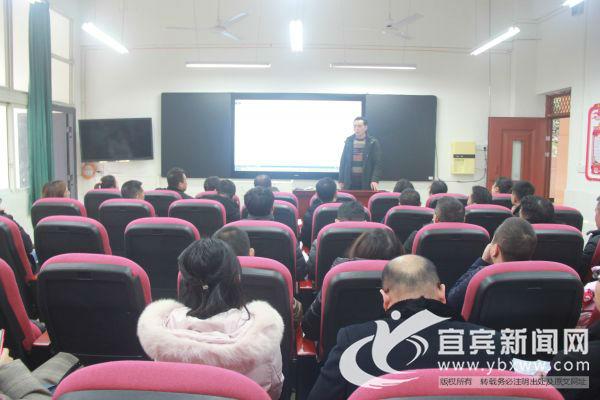 活得长绝地求生异构烷烃溶剂，我是特优声在线观看（四川翟信旗名师工作室在宜宾市一中挂牌）