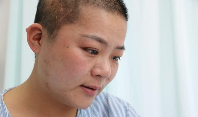 女人梦到自己生病了什么预兆，女人梦见自己大病预示什么（女子梦见自己生病）