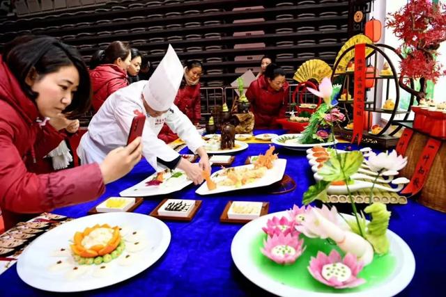 淮南有什么好玩的地方，淮安哪里有好玩的地方（淮南豆制品展销会28个项目集中签约）