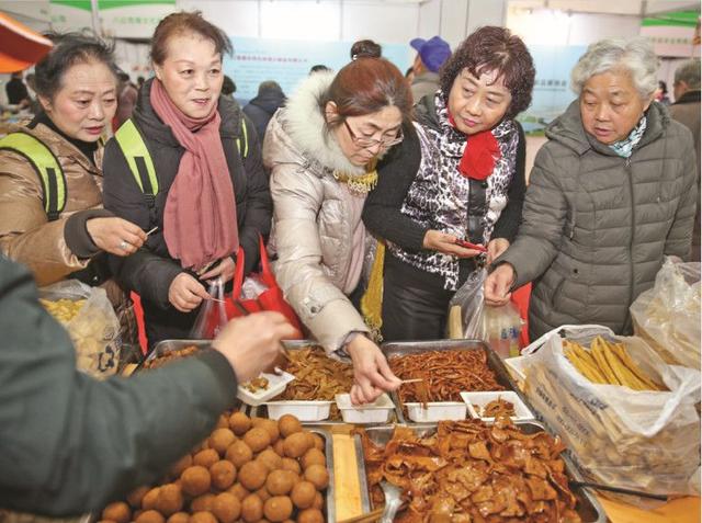 淮南有什么好玩的地方，淮安哪里有好玩的地方（淮南豆制品展销会28个项目集中签约）