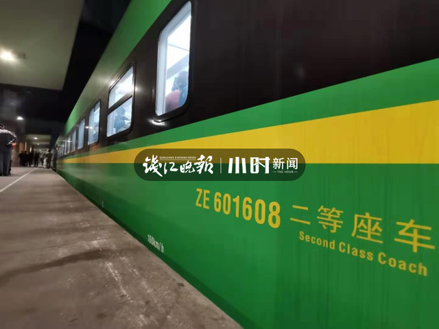 二等卧指的是什么意思，二等卧是什么图片（杭州青岛首开“绿巨人”）